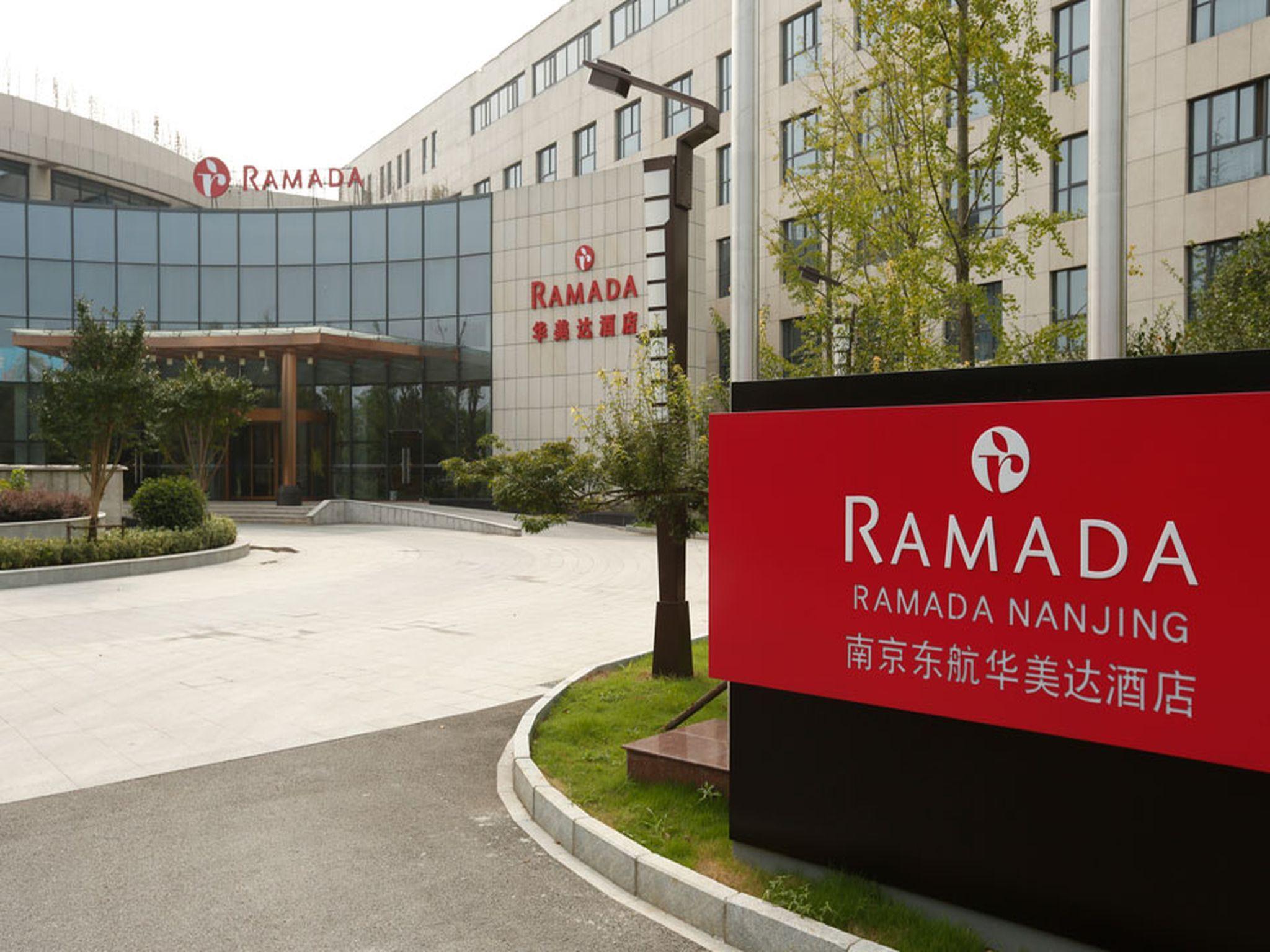 Hotel Ramada Nanjing Nankín Exterior foto